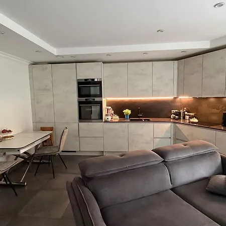 Terraced Apartamento *